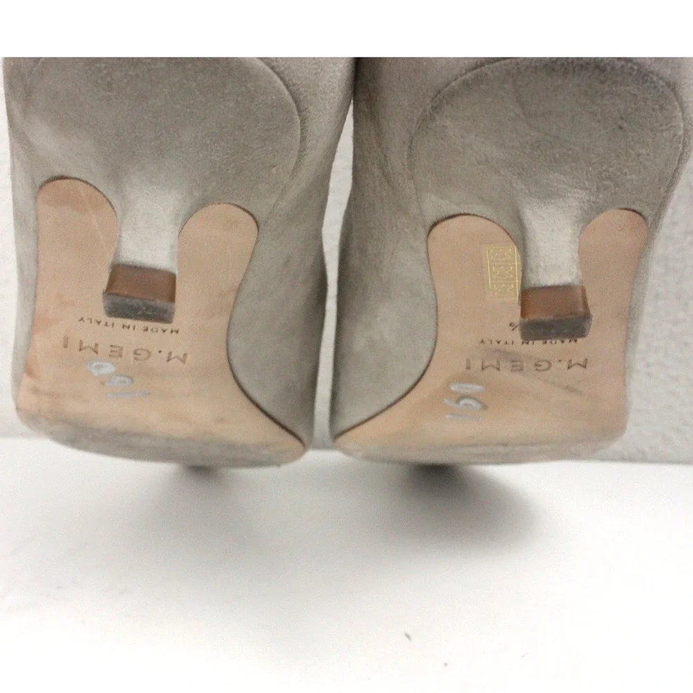 M.Gemi The Marzia 35 Pumps 38.5 Light Oatmeal Suede Pointed Toe Kitten Heel